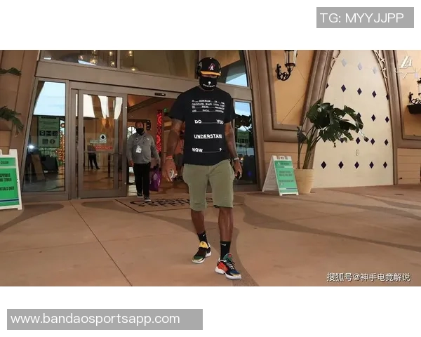 湖人队官推分享客场出发照片即将前往明尼苏达和孟菲斯挑战