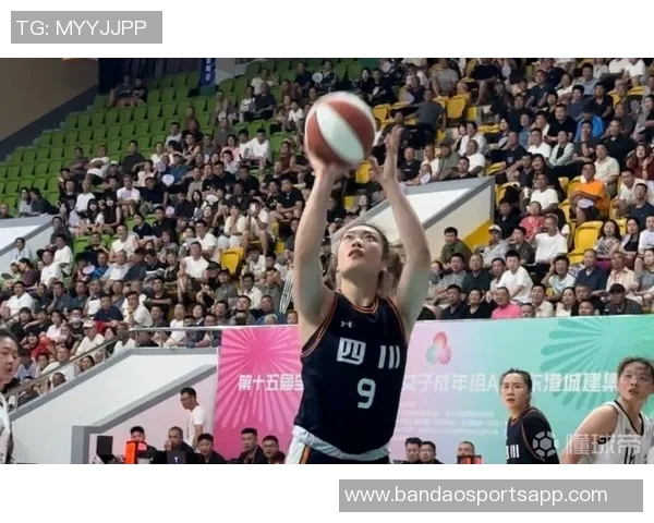 女篮锦标赛第二阶段四川队五人得分上双成功开启胜利之路