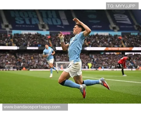 福登英超再现梅开二度佳绩上次还是对阵伊镇的精彩表现