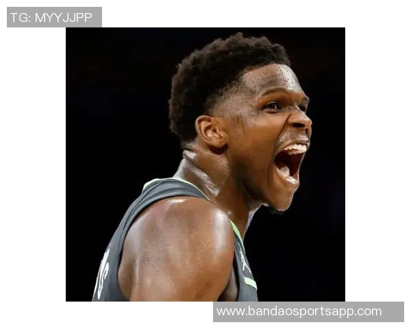 爱德华兹虽砍下30分5板却难救球队无力回天罚球表现出色8中7