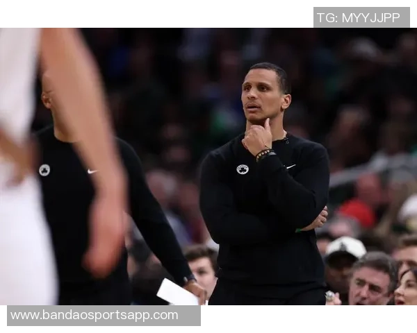 怀特谈马祖拉理念强调多元影响赢球不应以投篮表现自我定义