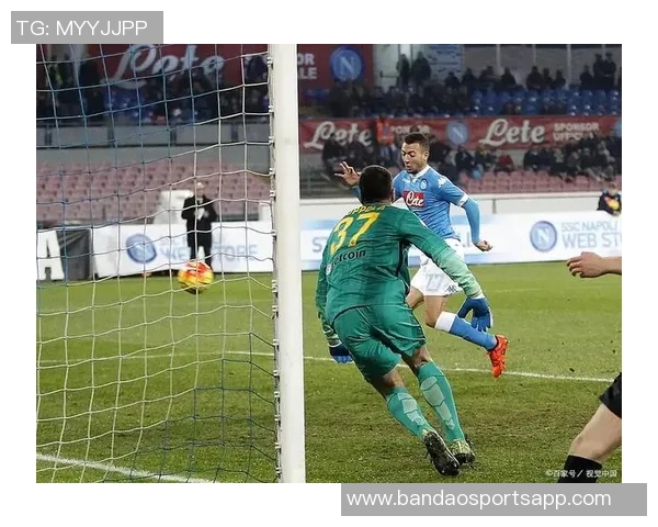 那不勒斯与葡萄牙体育球迷赛前冲突六人被捕一人送医治疗