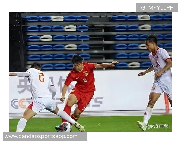 国少队迅猛发力3分钟连入两球轻松领先东帝汶谢晋精彩晃动破门展现实力 国少队迅猛发力3分钟连入两球轻松领先东帝汶谢晋精彩晃动破门展现实力