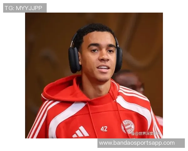 穆西亚拉重返赛场喜获进球状态回暖信心逐渐恢复