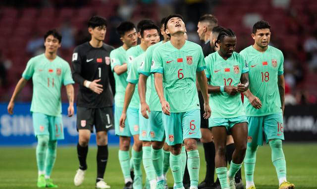 阿尔梅里亚主场憾负，球队面临困境