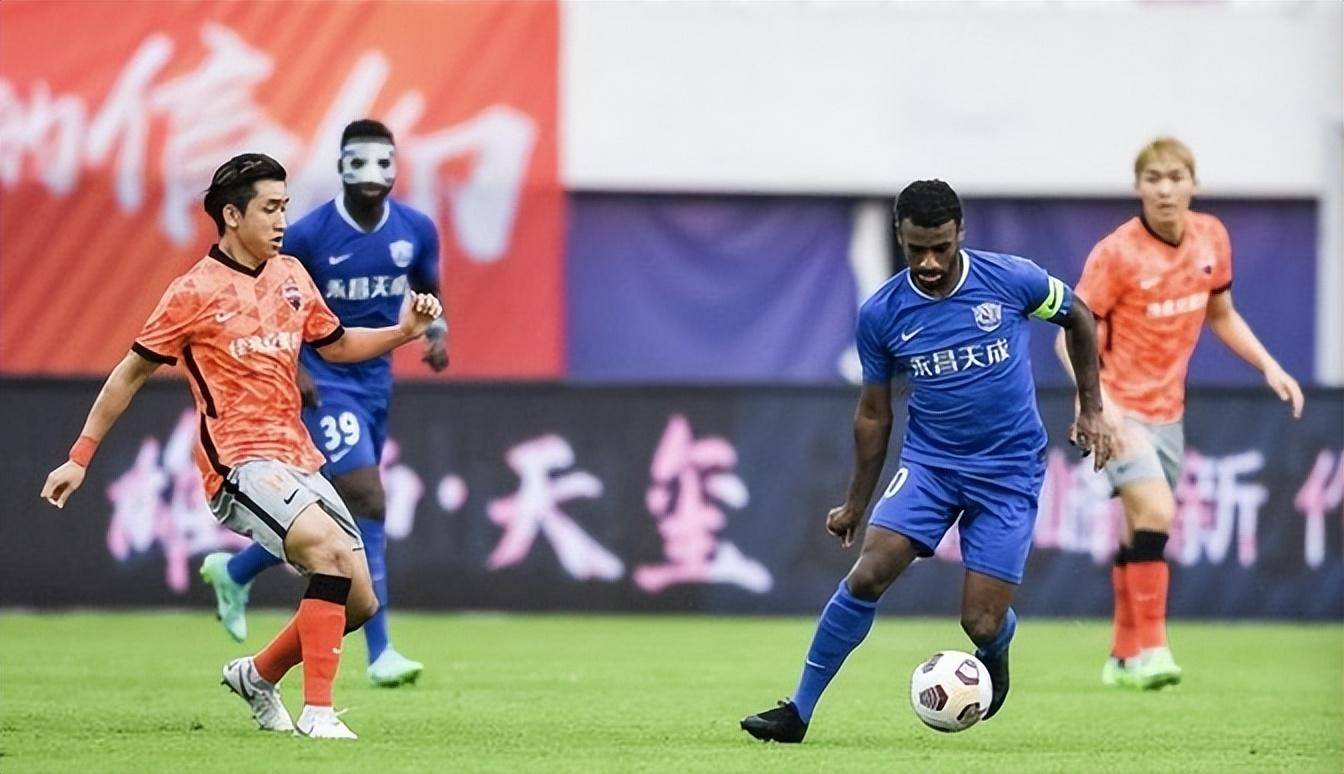 北京国安晋级争冠组，领先积分榜扩大